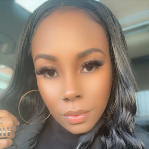 Meet your Posher, Keisha